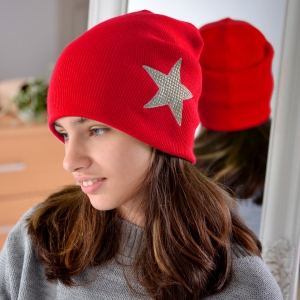 Шапка для девочек красная