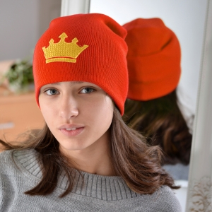 Шапка для девочек красная